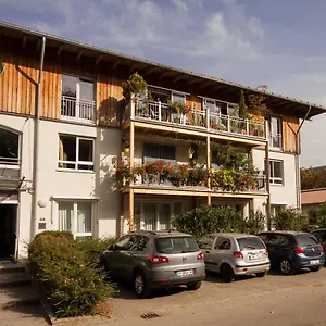 Gastehaus Olympia Reitanlage Munchen-riem Frühstückspension